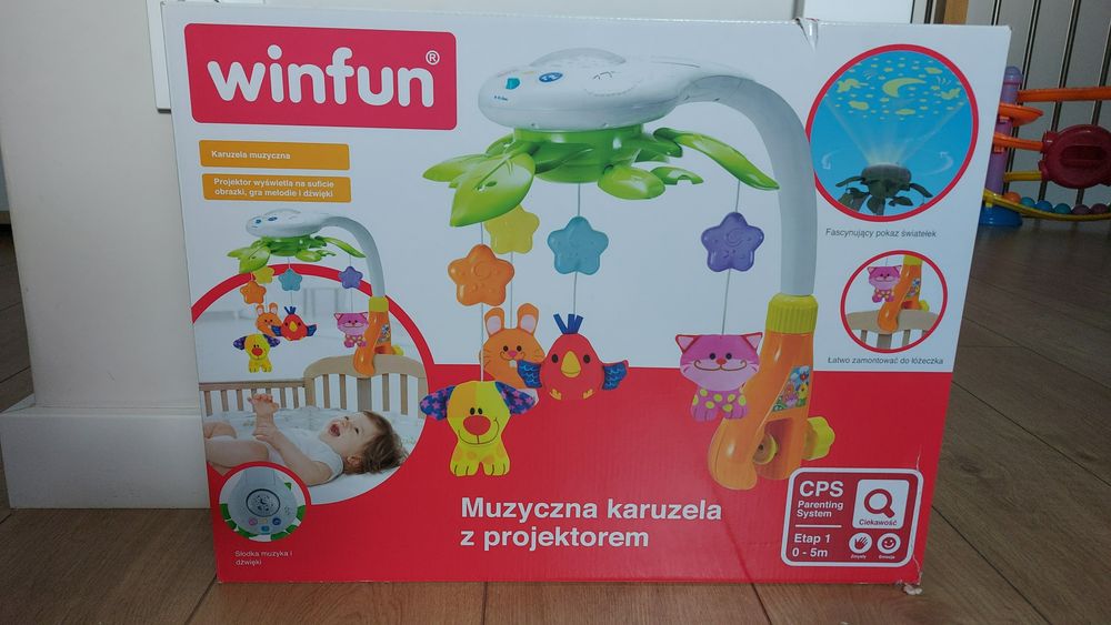 Jak nowa karuzela z projektorem