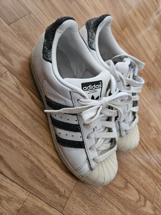Adidas superstar