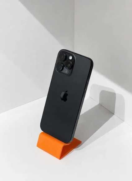 iPhone 16 Pro Max 256GB Titânio Preto | Usado Grade A | Bateria 90%