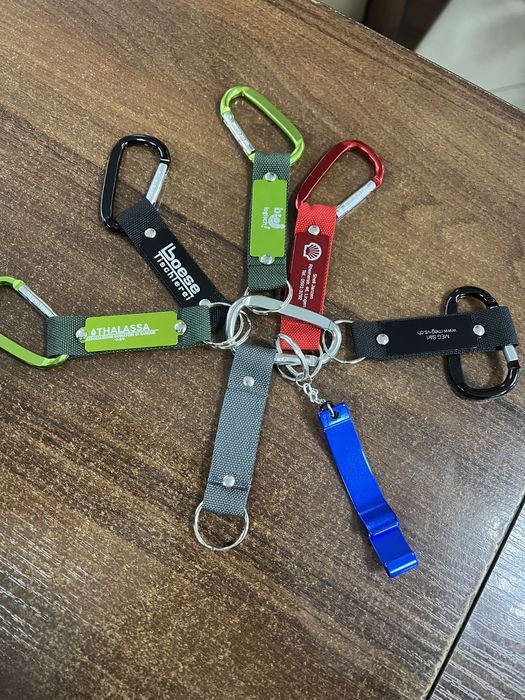 Карабін  з кольцом кольрові