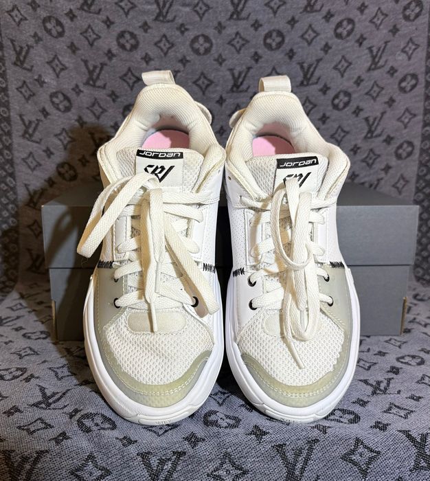 Jordan One Take 5 в білому кольорі розмір 36.5) 23.5 см