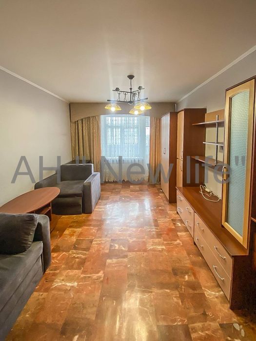 Продаж однокімнатої квартири. Район 7 школи.