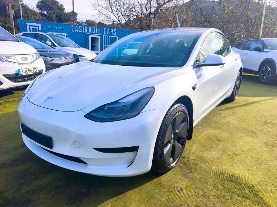 Tesla Model 3 Standard Range Plus RWD