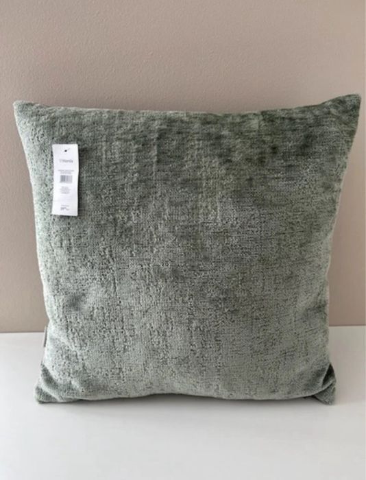 Nowa poszewka na poduszke