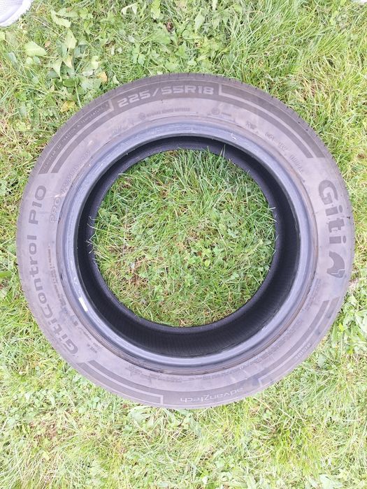 Opony 225x55x18 nowe (500km)