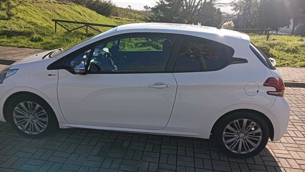 Peugeot 208 1.6 BlueHDi Active