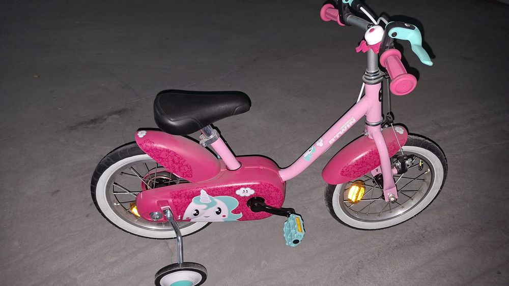 Bicicleta menina