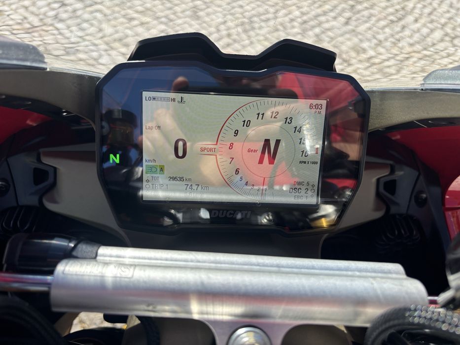 Ducati Panigale V4S 2022 Full Akrapociv