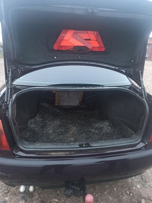 Продам ауді А4  ...