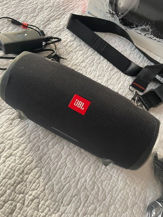Coluna Bluetooth JBL Xtreme2