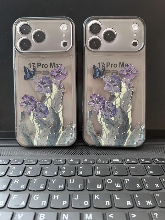 Чохли на iPhone 17