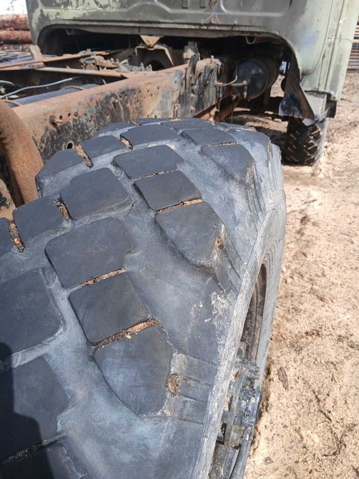 Шини колеса зіл 131