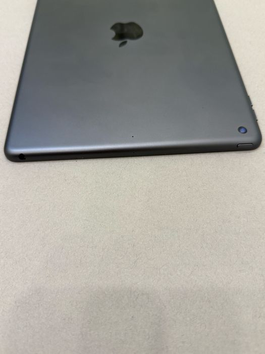 Планшет APPLE iPad 9 покоління 10.2 64gb 2021 Space gray з гарантією