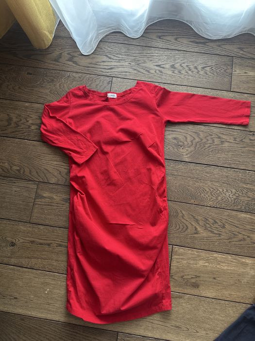 Sukienka ciążowa , piękny czerwony kolor , rozm s
