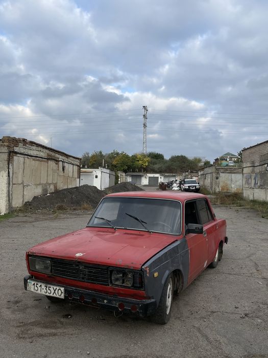продам ваз 2105 срочно