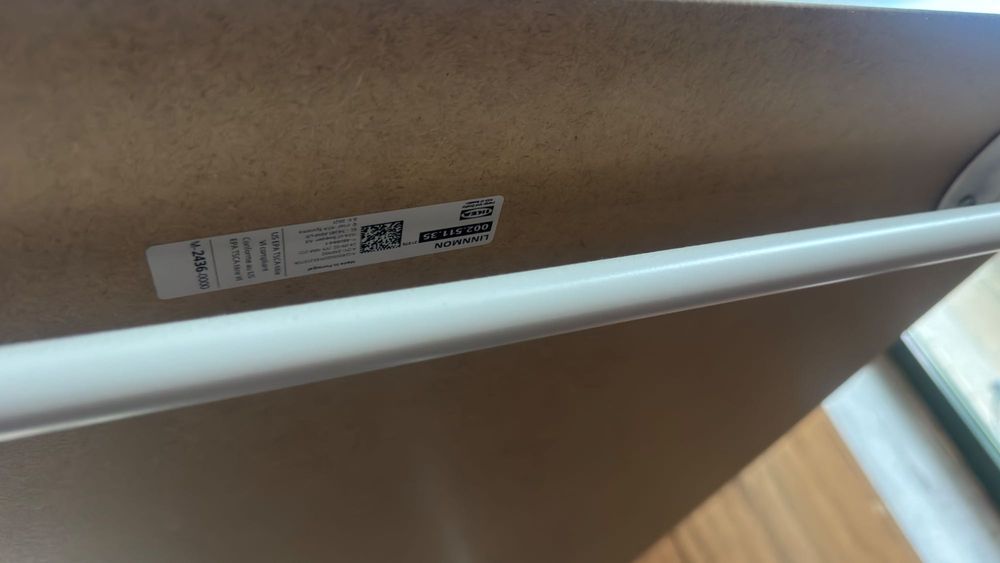 Secretária IKEA branca 100x60x73cm – excelente estado e já montada