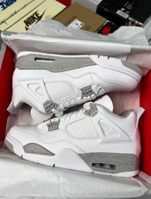 Jordan 4 Retro White Oreo R.44