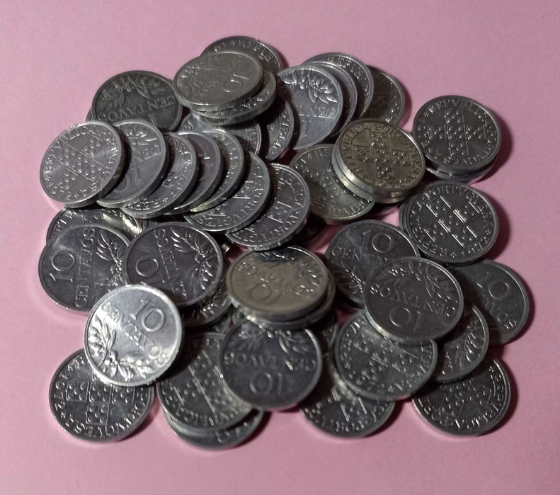 Conj. 50 moedas de 10 centavos alumínio 1971, 1972 - Bem conservadas