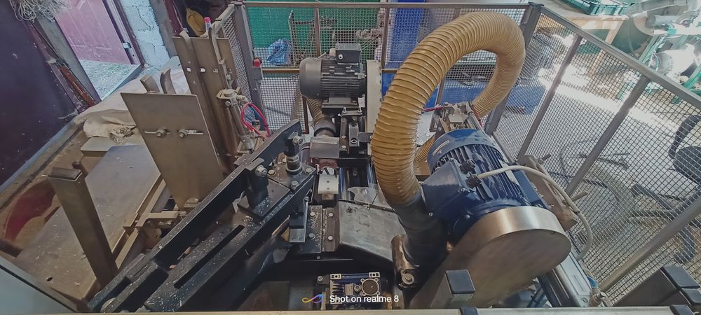 Automat do łyżek drewnianych