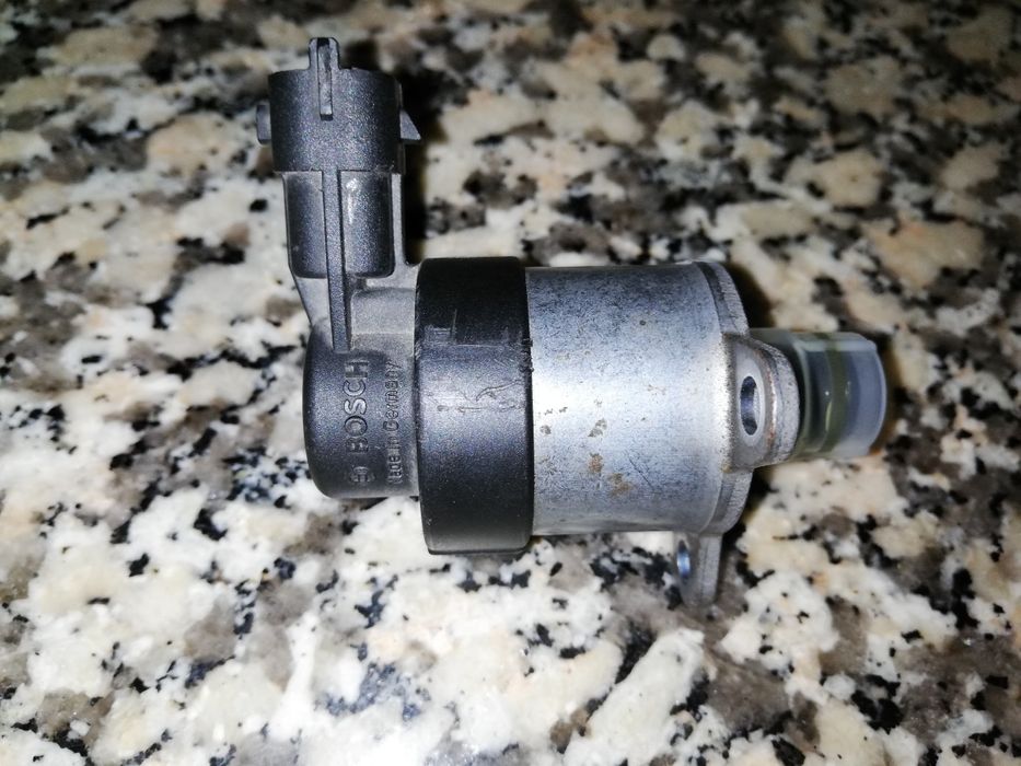 Válvula reguladora  pressão bosch focus 1.6 tdci