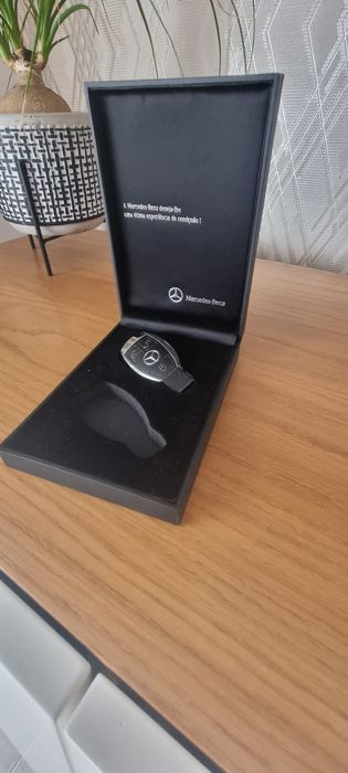 Mercedes bens E300 híbrido