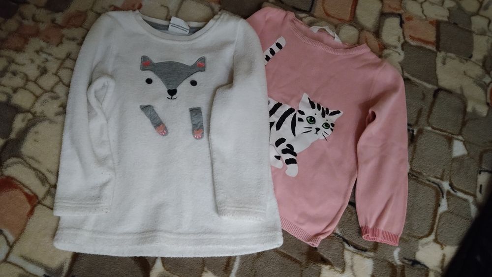 Свитер, кофта для девочки