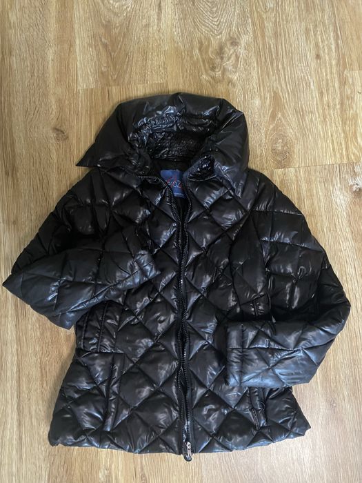 Куртка зимова жіноча розмір М
