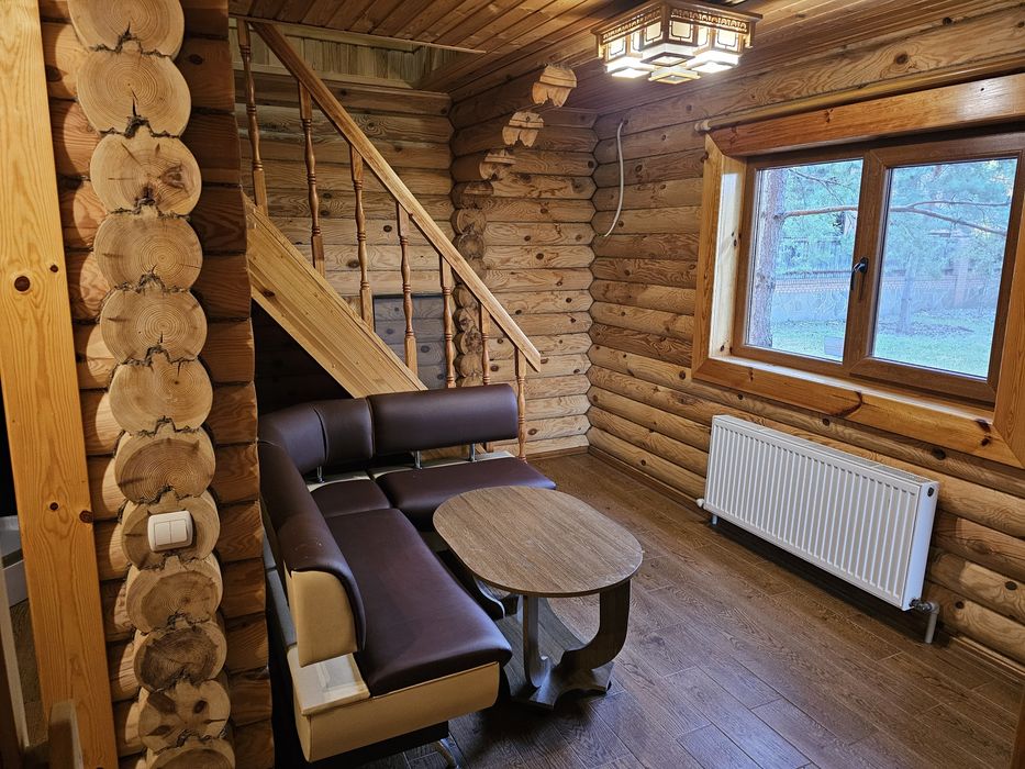 Будинок зі зрубу+гостьовий будинок,15 соток