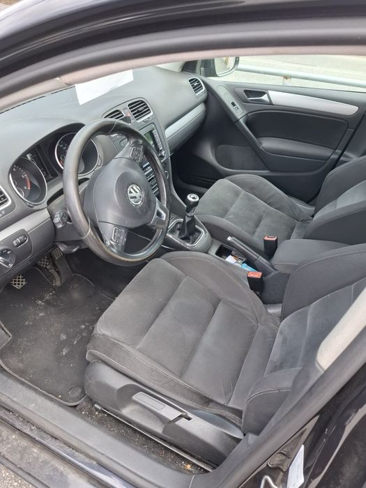 Volkswagen Golf — fotografia 4
