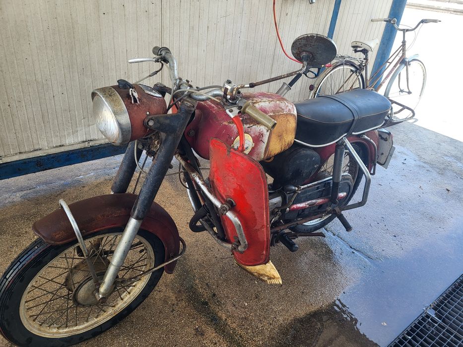 Motorizada Efs Zundapp