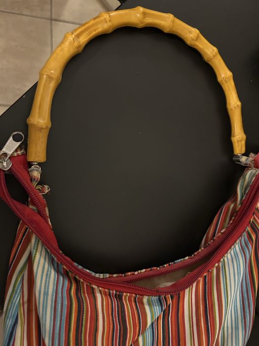 Torebka damska z raczka drewniana