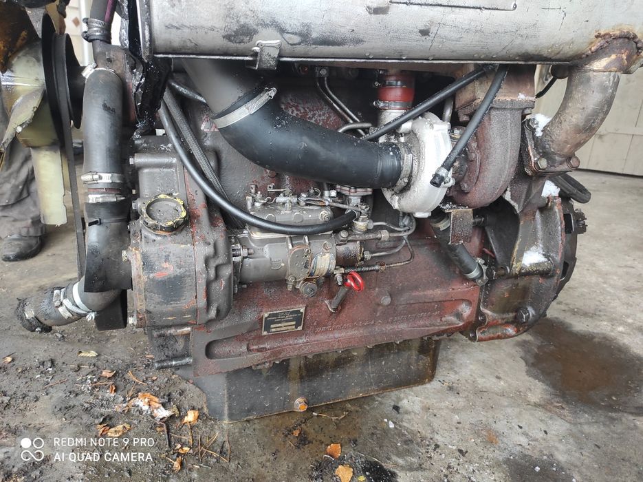 Silnik 4 cyl turbo mwm typ TD226-4 R180 / Renault 103.14/103.54