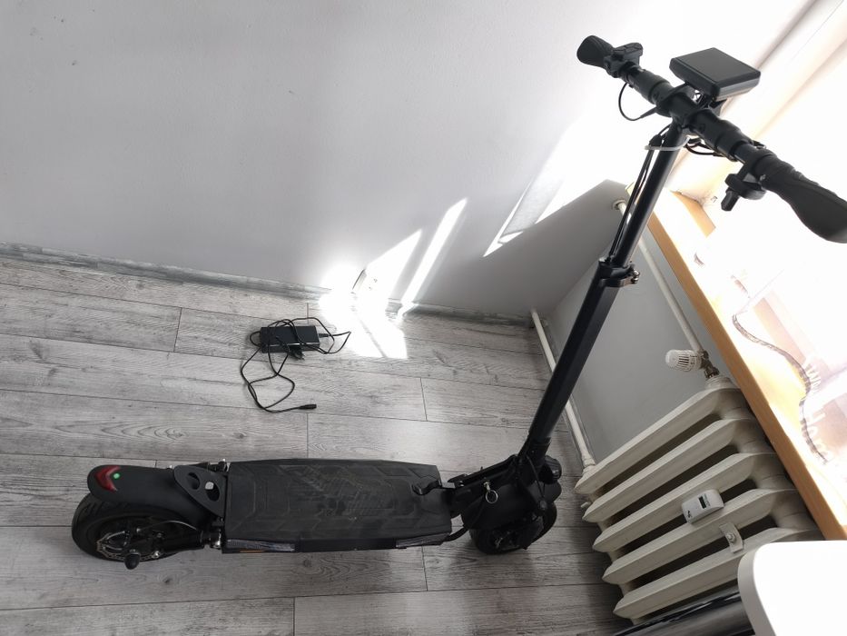 Hulajnoga elektryczna