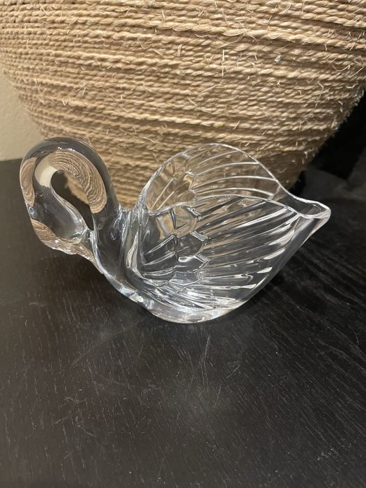 Cisne em Cristal Maciço - Peça Decorativa de Luxo