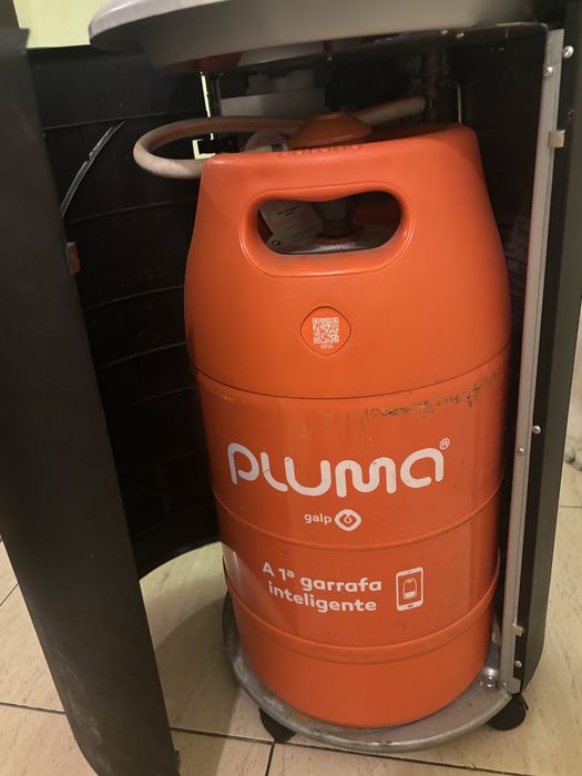 Aquecedor a gás hotspot preto