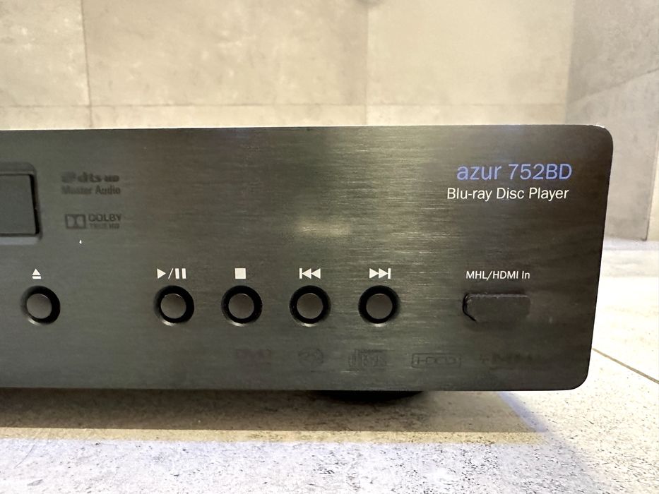 Cambridge Blu-ray Audio azur 752BD