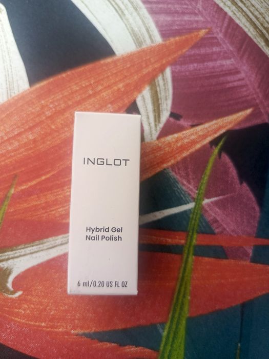 Lakier hybrydowy Inglot