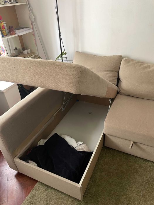 Sofá-cama FRIHETEN com arrumação
