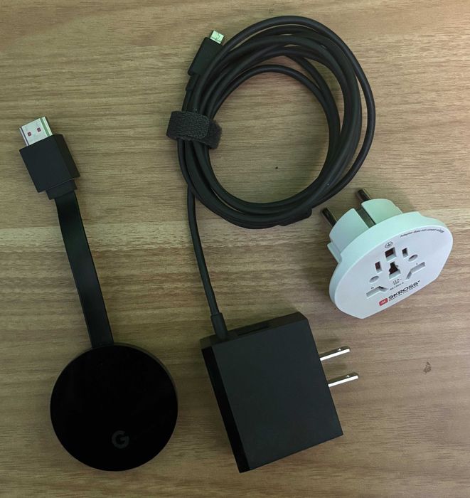 Google Chromecast Ultra 4K HDR | Ethernet | Komplet + Adapter