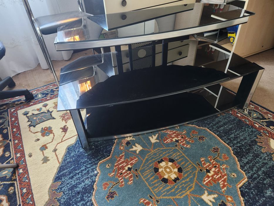 Movel tv led em vidro usado preto URGENTE