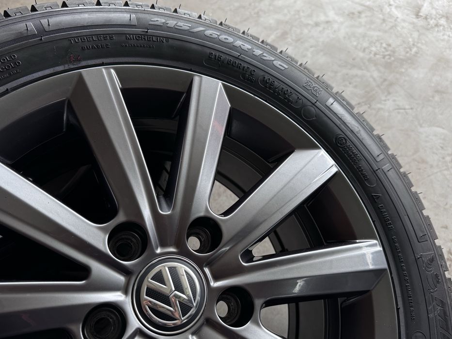 SUPER STAN Koła Volkswagen 17 T6 Multivan Caravelle Transporter