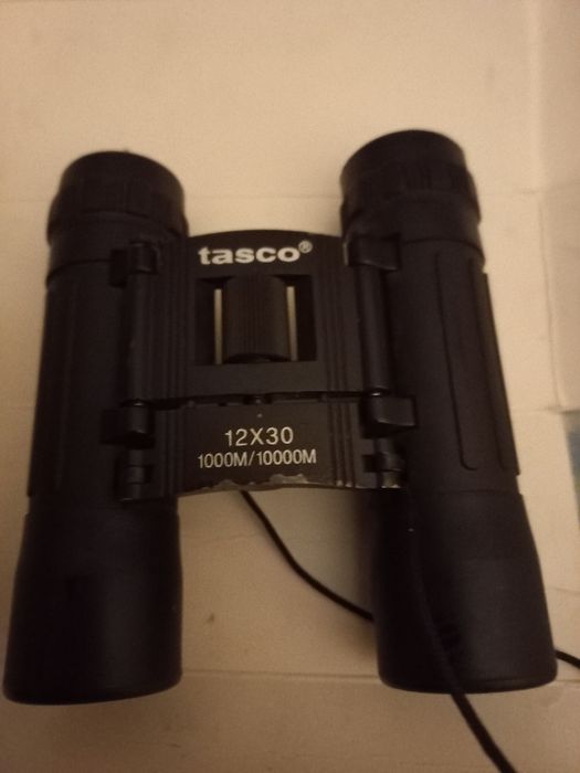 Бинокль tasco 12×30