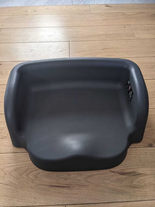 Krzesełko Maxi Cosi, model Minla, kolor szary