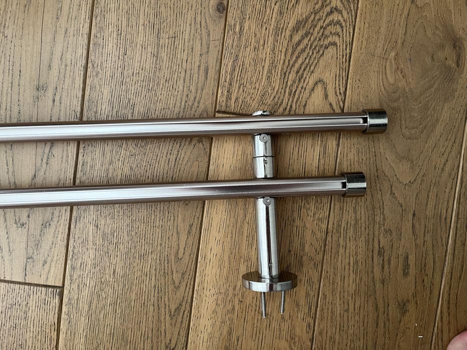 Karnisz 230 cm stan bardzo dobry