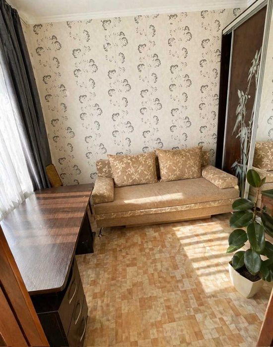 Сдаю КОМНАТУ в частном доме на РАБОЧЕЙ(р-н Уральской)