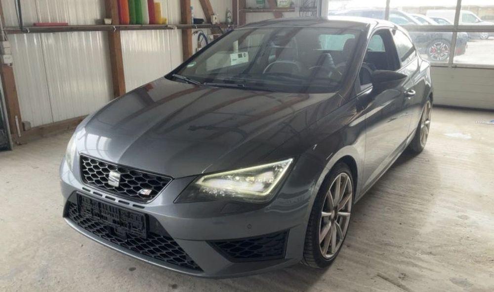 SEAT Leon 2.0 TSI Cupra DSG S/S