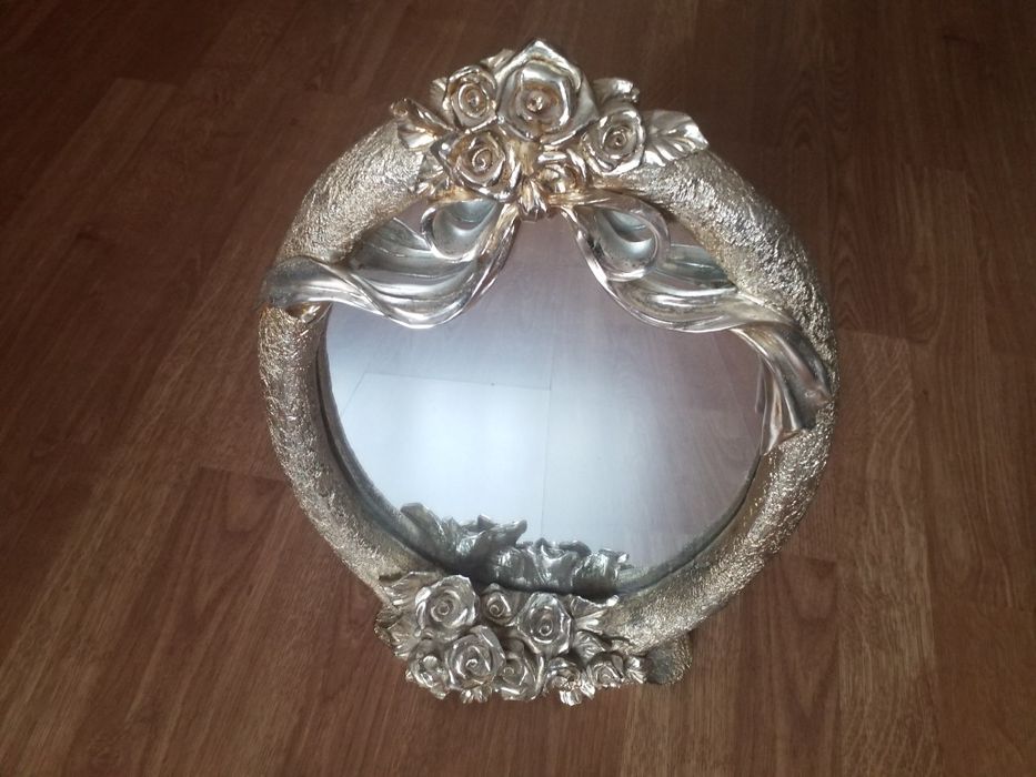 Зеркало настольное