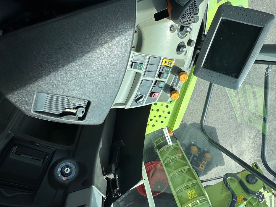 Продам комбайн Claas Lexion 750 2013 року