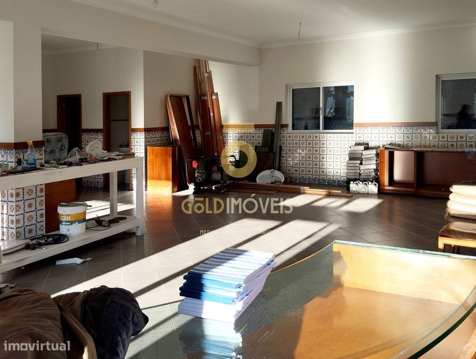 Loja para comprar, 109.65 m²