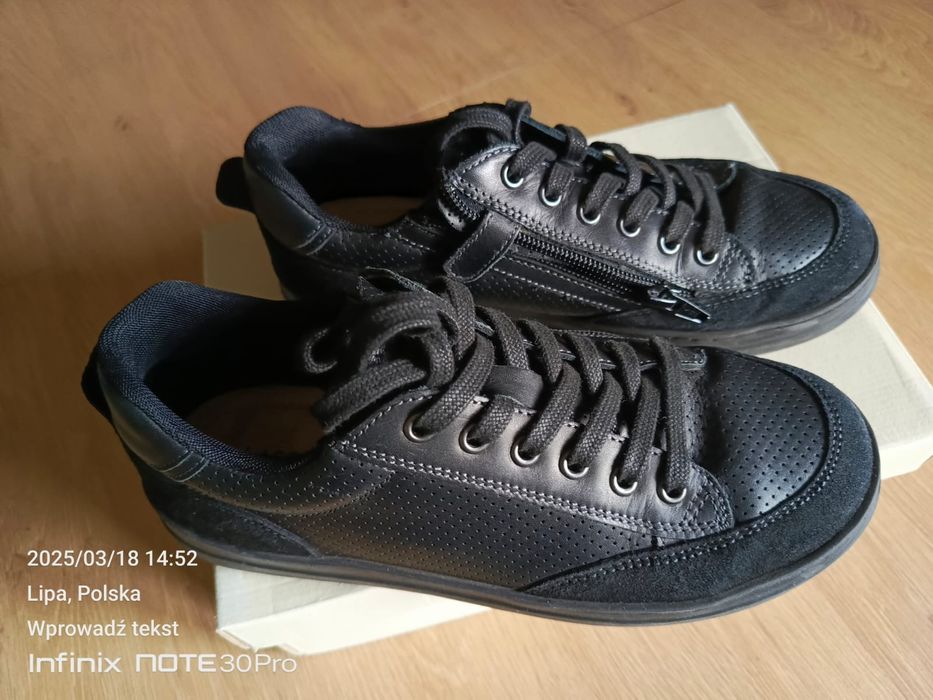 Buty skórzane Lasocki dla chłopca rozmiar 35